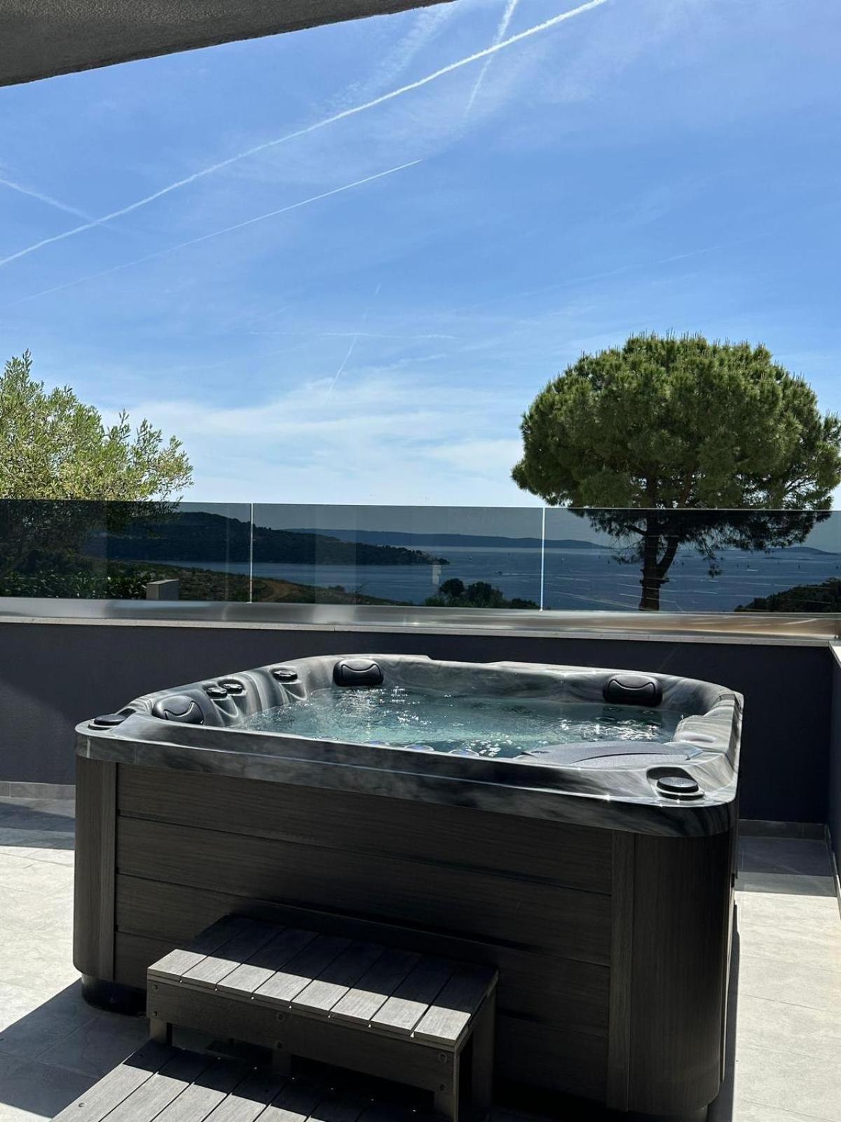 Villa Helena Trogir Exteriör bild